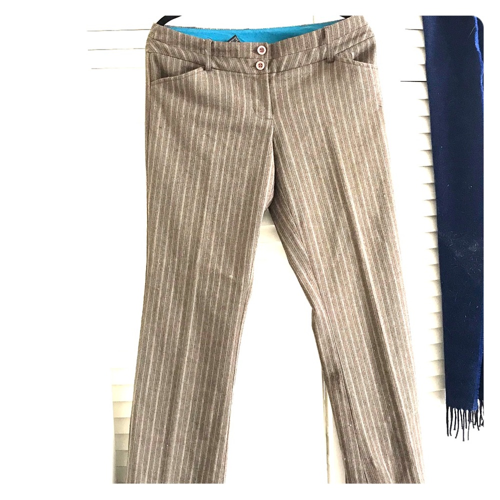Vintage pinstriped slacks, good condition!🍂❄️